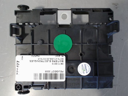 BOITE A FUSIBLES PEUGEOT 3008