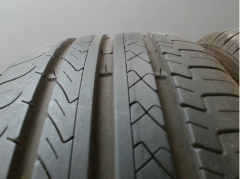 Paire de pneus GTRADIAL FE1 CITY 185 55 16 87 V
