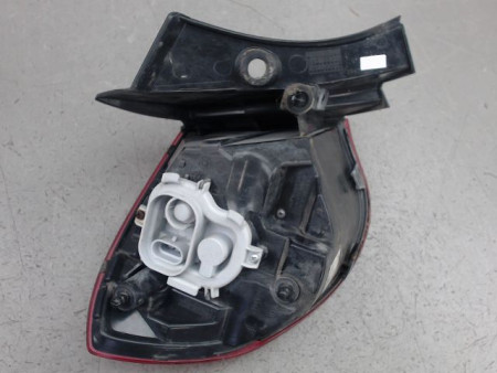 FEU ARRIERE DROIT ALFA ROMEO GIULIETTA