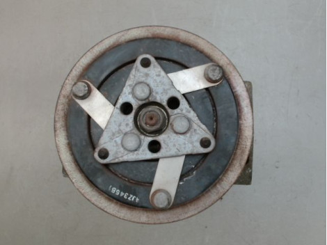 COMPRESSEUR AIR CONDITIONNE PEUGEOT 208