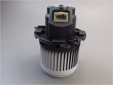 MOTEUR VENTILATEUR CHAUFFAGE DACIA LODGY