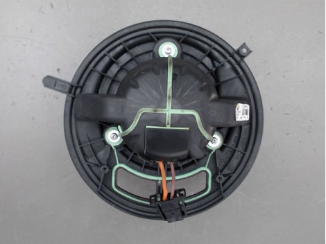 MOTEUR VENTILATEUR CHAUFFAGE B.M.W. SERIE 1