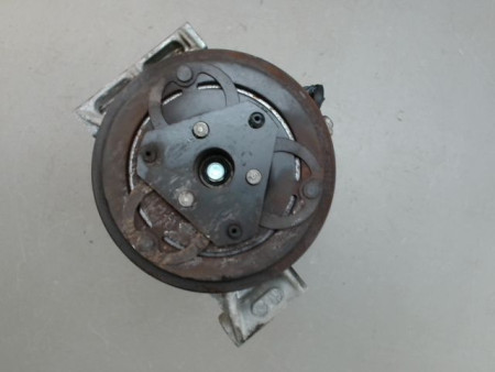 COMPRESSEUR AIR CONDITIONNE NISSAN MICRA