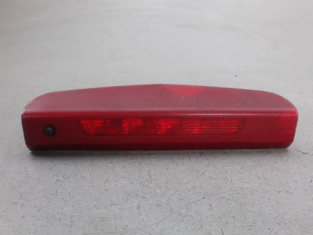 FEUX STOP SUPPLEMENTAIRE OPEL CORSA