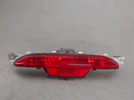 FEU BROUILLARD CENTRAL ARRIERE PEUGEOT 208