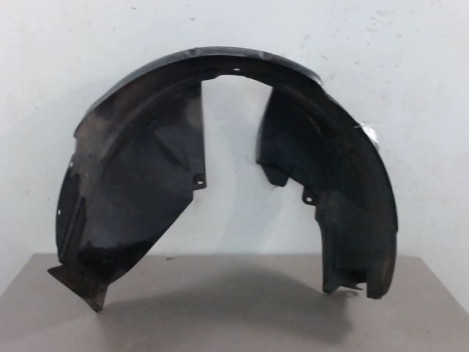 PARE-BOUE AVANT DROIT DACIA LODGY
