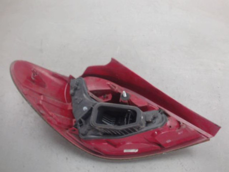 FEU ARRIERE DROIT PEUGEOT 207