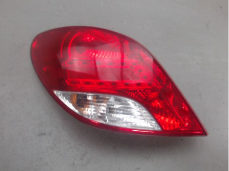 FEU ARRIERE GAUCHE  PEUGEOT 207