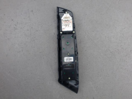 COMMANDE LEVE-GLACE PORTE AVG HYUNDAI IX35