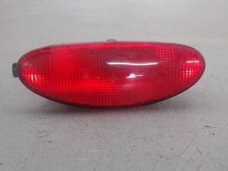 FEU BROUILLARD CENTRAL ARRIERE PEUGEOT 206
