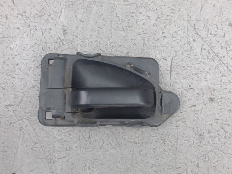 POIGNEE INTERIEURE PORTE AVANT GAUCHE CITROEN SAXO