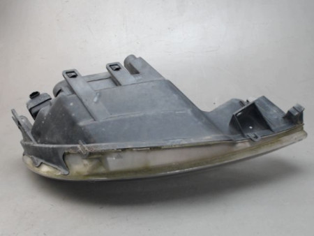 PHARE GAUCHE PEUGEOT 206