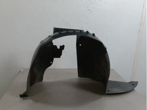 PARE-BOUE AVANT DROIT PEUGEOT 307