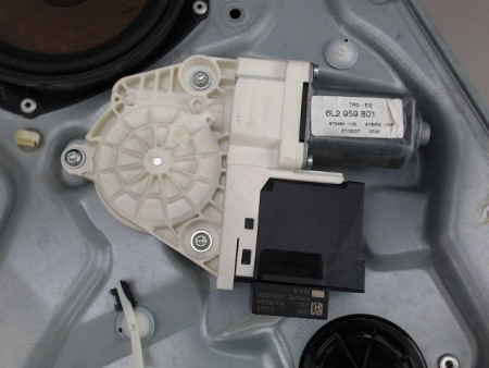 MECANISME LEVE-GLACE AVANT DROIT SEAT IBIZA
