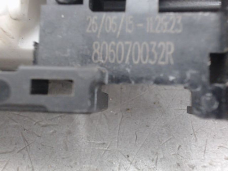 POIGNEE EXTERIEURE PORTE AVANT GAUCHE RENAULT MEGANE