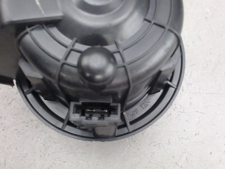 MOTEUR VENTILATEUR CHAUFFAGE CITROEN DS3