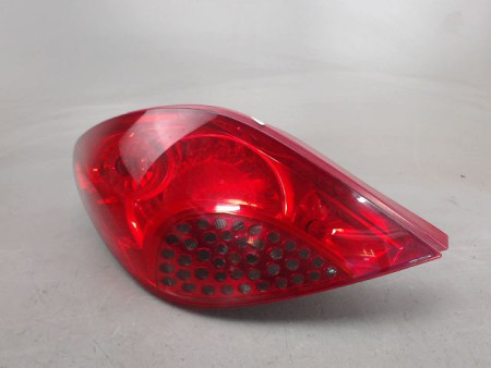 FEU ARRIERE GAUCHE  PEUGEOT 207