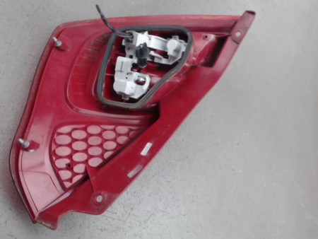 FEU ARRIERE GAUCHE  FORD FIESTA