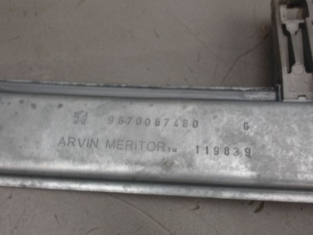 MECANISME LEVE-GLACE AVANT GAUCHE PEUGEOT 207