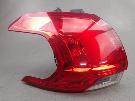 FEU ARRIERE GAUCHE  PEUGEOT 2008