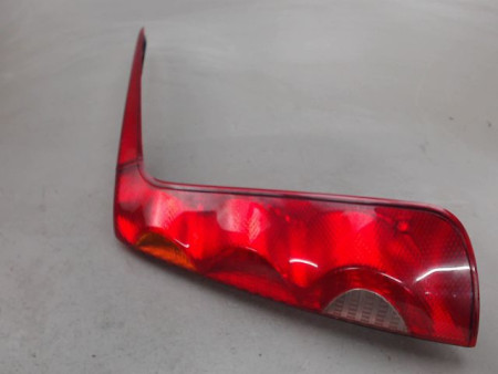 FEU ARRIERE DROIT NISSAN NOTE