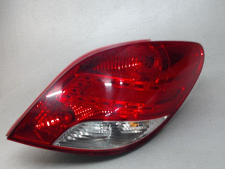 FEU ARRIERE DROIT PEUGEOT 207