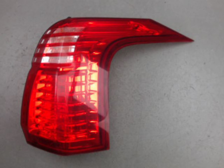 FEU ARRIERE DROIT PEUGEOT 5008