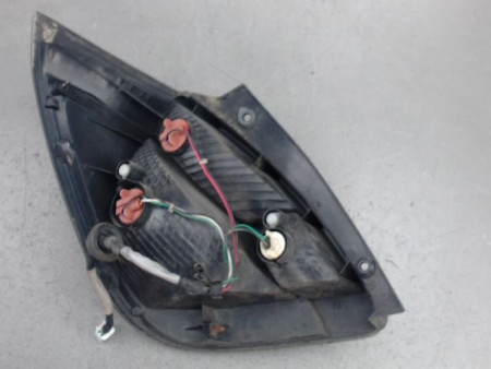 FEU ARRIERE DROIT KIA RIO