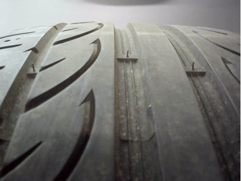 Pneu HANKOOK VENTUS V12 EVO 2 245 40 17 95 Y