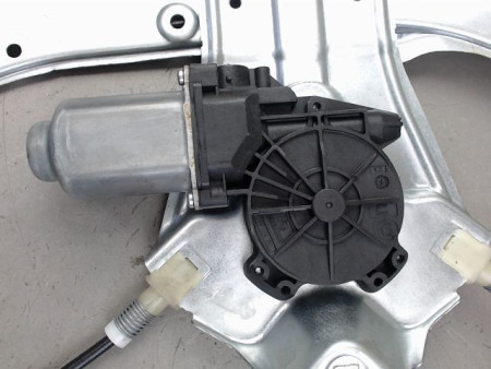 MECANISME LEVE-GLACE AVANT DROIT RENAULT CLIO