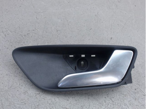 POIGNEE INTERIEURE PORTE AVANT DROIT FORD FIESTA