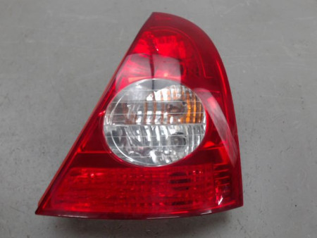 FEU ARRIERE DROIT RENAULT CLIO