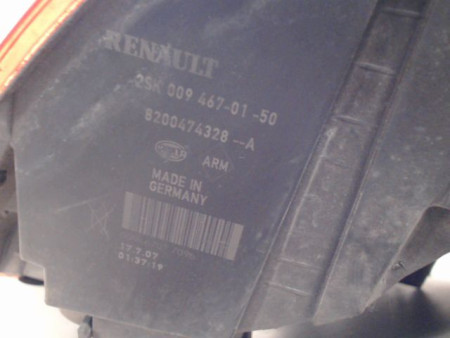 FEU ARRIERE GAUCHE  RENAULT MEGANE