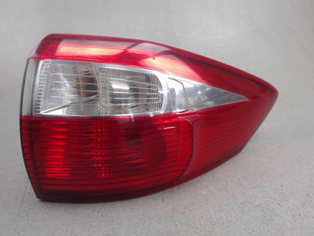 FEU ARRIERE DROIT FORD C-MAX