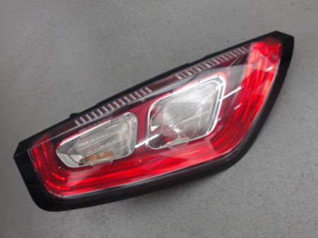 FEU ARRIERE GAUCHE  FIAT PUNTO