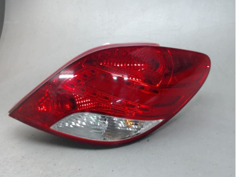 FEU ARRIERE DROIT PEUGEOT 207