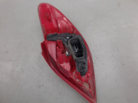 FEU ARRIERE GAUCHE  PEUGEOT 207