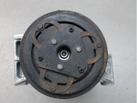 COMPRESSEUR AIR CONDITIONNE NISSAN MICRA