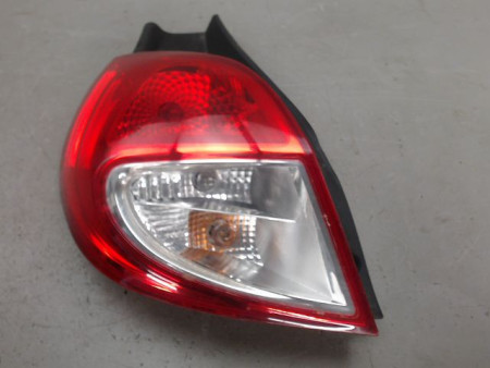 FEU ARRIERE GAUCHE  RENAULT CLIO