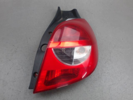 FEU ARRIERE DROIT RENAULT CLIO