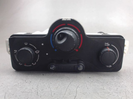 COMMANDE DE CHAUFFAGE RENAULT CLIO