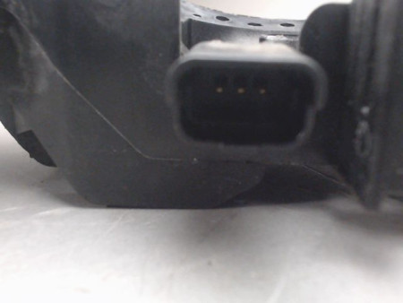 POIGNEE EXTERIEURE PORTE ARRIERE GAUCHE RENAULT MEGANE