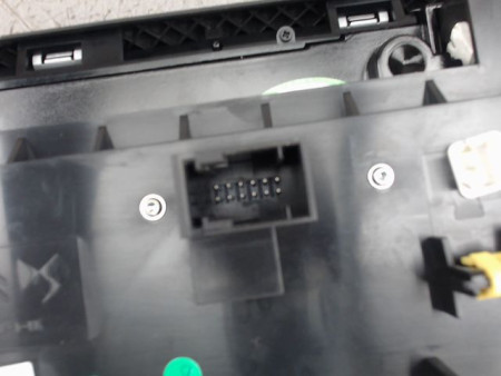 ECRAN GPS DS DS7