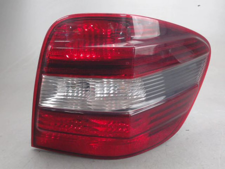 FEU ARRIERE DROIT MERCEDES CLASSE ML
