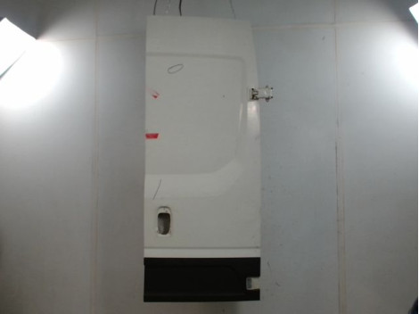 PORTE BATTANTE ARRIERE DROIT IVECO 35S15