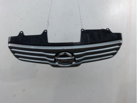 CALANDRE NISSAN QASHQAI
