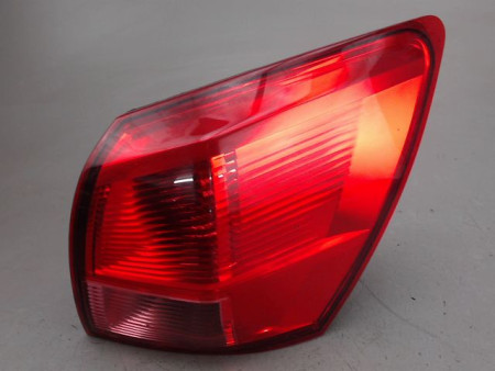 FEU ARRIERE DROIT NISSAN QASHQAI