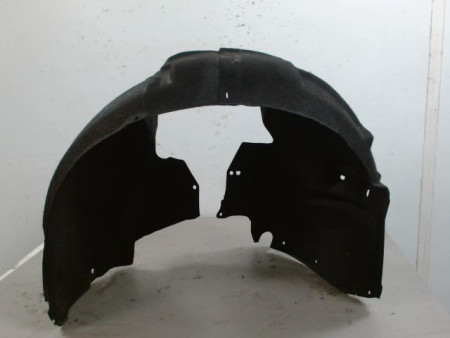 PARE-BOUE AVANT DROIT AUDI A4