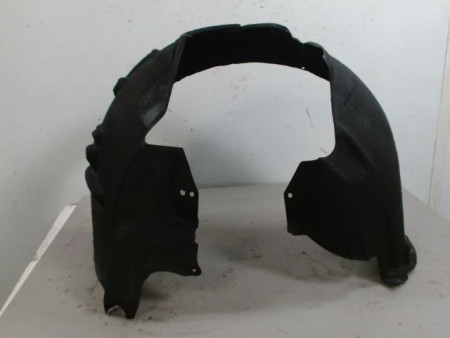 PARE-BOUE AVANT DROIT AUDI A4