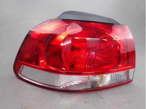 FEU ARRIERE GAUCHE  VOLKSWAGEN GOLF
